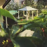 مزرعة للإقامة U Beaty