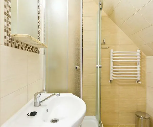 U Beaty Feriegård Frydman